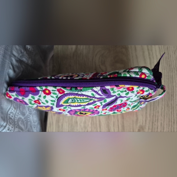 Vera Bradley La Viva Vera Cosmetic Bag 8"×6" - Picture 7 of 10